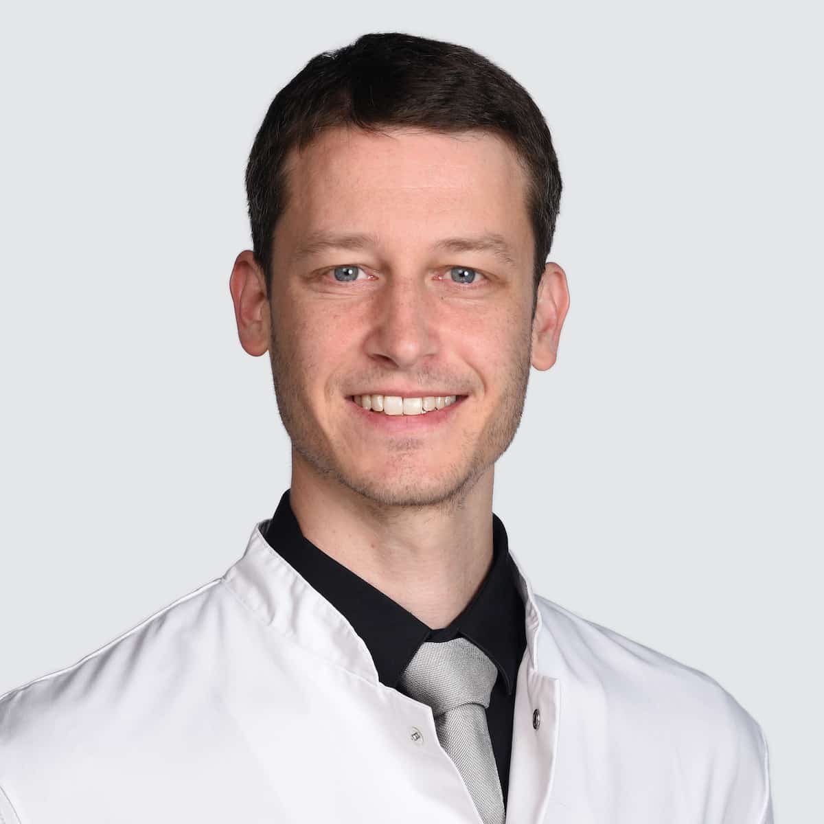 Dr. med. Florian Schertl